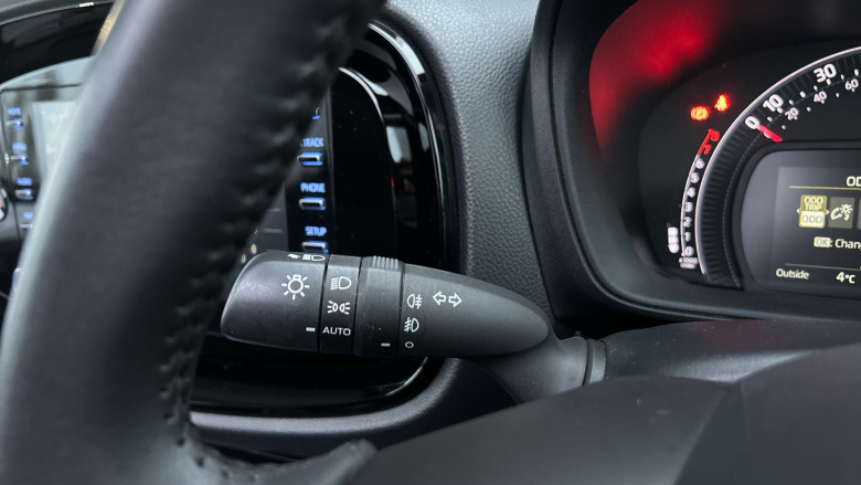 Toyota Aygo X 1.0 VVT-i Edge 5dr Auto Petrol Hatchback